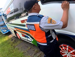 Aparat Gabungan Cek Kelaikan Kendaraan di Bogor, Ada yang Tak Laik
