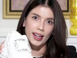 Sabrina Chairunnisa Beli Sepatu Viral Kim Ji Won, Harganya Bikin Syok