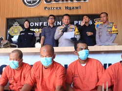 3 Buruh Tani di Ngawi Ditangkap karena Curi Kayu, 22 Batang Jati Disita