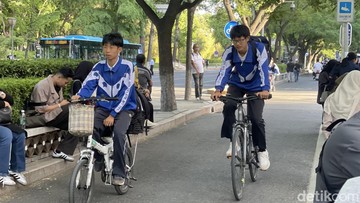 China Krisis Penduduk: 50 Juta Jiwa Hilang? (Resesi Penduduk Mengerikan!) China Krisis Penduduk: 50 Juta Jiwa Hilang? (Resesi Penduduk Mengerikan!)