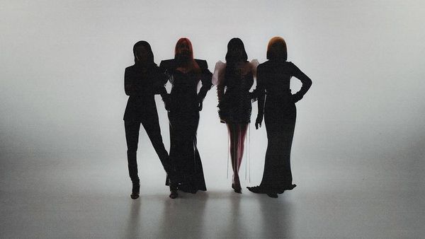 2NE1 Kumpul Rayakan Ultah ke-15