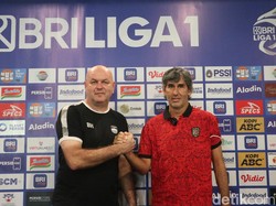 Jelang Leg Kedua, Bojan Akui Persib Kesulitan Tiap Lawan Bali United