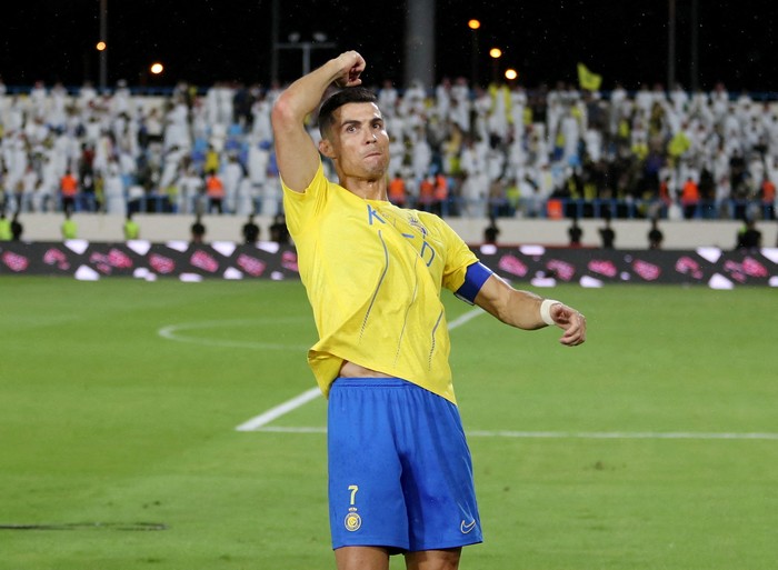 FILE PHOTO: Soccer Football - Saudi Pro League - Al Okhdood v Al Nassr - Prince Hathloul Sports City Stadium, Najran, Saudi Arabia - May 9, 2024 Al Nassrs Cristiano Ronaldo celebrates after the match REUTERS/Stringer/File Photo