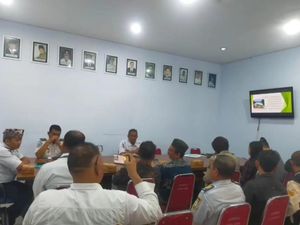 Dishub Banyuwangi Janji Tindak Tegas Pengusaha Bus Nakal Dishub Banyuwangi Janji Tindak Tegas Pengusaha Bus Nakal