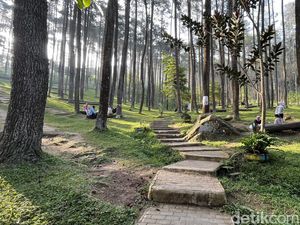 Wisata Batu Kuda Bandung: Tiket, Jam Buka, Rute dan Daya Tarik Wisata Batu Kuda Bandung: Tiket, Jam Buka, Rute dan Daya Tarik