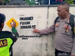 Polisi Hapus 50 Kode Narkoba Jaringan Hydra di Tembok-tembok Bali