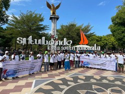 Puluhan Orang di Situbondo Gelorakan Dukungan pada Gelaran WWF di Bali