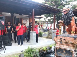 Momen Meliang-Liang Tingkatkan Kebersamaan Pegawai Pemkab Tabanan