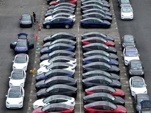 Ratusan Ribu Mobil Listrik China Menumpuk di Pelabuhan Eropa, Penjualan Melambat