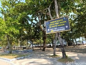 Dear Wisatawan, Bayar Parkir Hanya di Pintu Masuk Pantai Pangandaran
