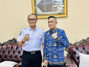 Pj Bupati Bone Siap Sinergi dengan Pj Gubernur Sulsel Zudan Tekan Inflasi Pj Bupati Bone Siap Sinergi dengan Pj Gubernur Sulsel Zudan Tekan Inflasi