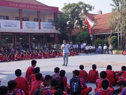 Pj Wali Kota Mojokerto Kampanyekan Bike to School
