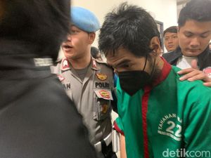 Penampakan Yogi Gamblez Berbaju Tahanan, Tak Ada Epy Kusnandar Penampakan Yogi Gamblez Berbaju Tahanan, Tak Ada Epy Kusnandar