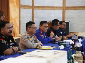 Polri Duga Benih Lobster Diselundupkan di Bogor Akan Dikirim ke Luar Negeri Polri Duga Benih Lobster Diselundupkan di Bogor Akan Dikirim ke Luar Negeri