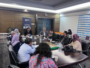 Potret FISIP UPNVJ dan UiTM Implementasikan Kerja Sama Dua Fakultas Potret FISIP UPNVJ dan UiTM Implementasikan Kerja Sama Dua Fakultas