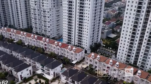 Rumah sosialita Priscilla Yong di atas Mall of Indonesia Rumah sosialita Priscilla Yong di atas Mall of Indonesia