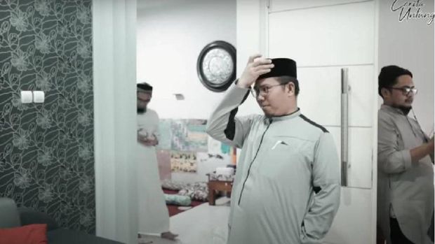 Rumah Ustaz Adi Hidayat