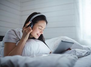 6 Dongeng Buat Tidur Pacar yang Romantis dan Lucu, Cocok bagi Kaum LDR 6 Dongeng Buat Tidur Pacar yang Romantis dan Lucu, Cocok bagi Kaum LDR