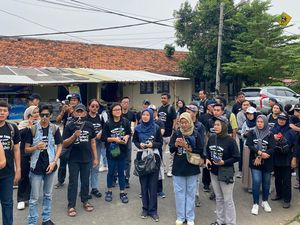 Antusiasnya Warga Jabodetabek Ikut Iring-iringan Seba Baduy di Lebak