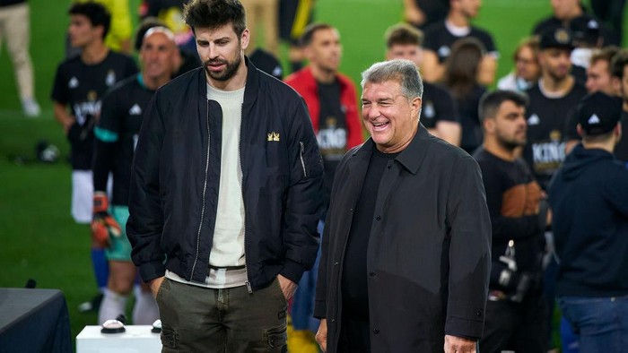 BARCELONA, SPAIN - MARCH 26: Gerard Pique, President of Kings League and Joan Laporta, President of FC Barcelona attend the Final Four of the Kings League Tournament 2023 at Spotify Camp Nou on March 26, 2023 in Barcelona, Spain. (Photo by Manuel Queimadelos/Quality Sport Images/Getty Images)