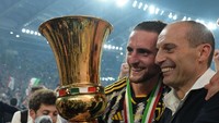 Demikian halnya dengan Adrien Rabiot (Marseille) yang dulu merupakan andalan Allegri di Juventus. Gelandang Prancis itu terbuka dengan opsi bekerja sama kembali dengan sang allenatore. Foto: Getty Images/Silvia Lore