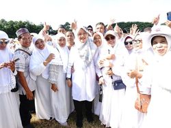 Bupati Ipuk minta Calon Jemaah Haji Doakan yang Terbaik untuk Banyuwangi