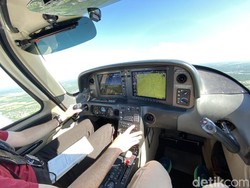 Cobain Terbang Pakai Pesawat Buatan Garmin