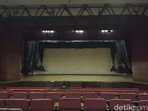 Memoar yang Pudar di Rumentang Siang Memoar yang Pudar di Rumentang Siang