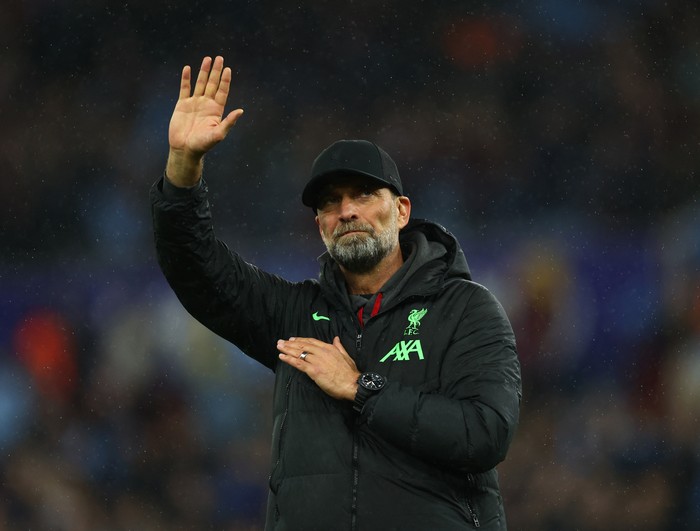 Juergen Klopp Soccer Football - Premier League - Aston Villa v Liverpool - Villa Park, Birmingham, Britain - May 13, 2024 Liverpool manager Juergen Klopp acknowledges the fans after the match Action Images via Reuters/Andrew Boyers EDITORIAL USE ONLY. NO USE WITH UNAUTHORIZED AUDIO, VIDEO, DATA, FIXTURE LISTS, CLUB/LEAGUE LOGOS OR 'LIVE' SERVICES. ONLINE IN-MATCH USE LIMITED TO 120 IMAGES, NO VIDEO EMULATION. NO USE IN BETTING, GAMES OR SINGLE CLUB/LEAGUE/PLAYER PUBLICATIONS. PLEASE CONTACT YOUR ACCOUNT REPRESENTATIVE FOR FURTHER DETAILS..