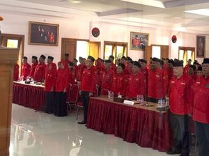 Tarso Daftar Cabup Gerindra, PDIP Wonogiri: Tak Beretika, Hanya Kejar Kekuasaan Tarso Daftar Cabup Gerindra, PDIP Wonogiri: Tak Beretika, Hanya Kejar Kekuasaan