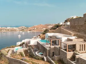 Villa Mewah Bergaya Yunani Dilelang Mulai Rp 44,3 M