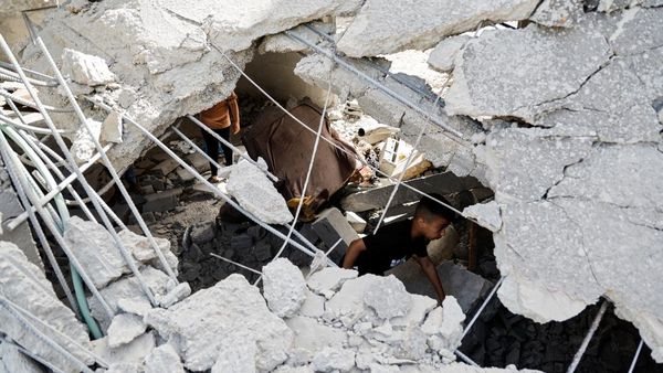 Serangan Udara Israel Hantam Kamp Pengungsi di Jenin