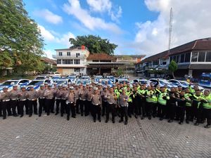 8 Personel Polres Bojonegoro Terpilih Ikut Pengamanan KTT WWF Bali 8 Personel Polres Bojonegoro Terpilih Ikut Pengamanan KTT WWF Bali