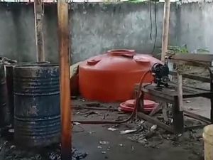 Warga di Bulukumba Keluhkan Gudang Diduga Tempat Penimbunan BBM Ilegal