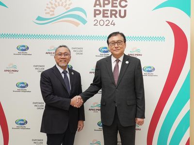 Momen Zulhas Ajak Korsel Investasi untuk Kendaraan Listrik dan IKN
