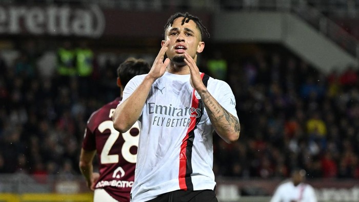TURIN, ITALY - MAY 18:  Noah Okafor of AC Milan reacts during the Serie A TIM match between Torino FC and AC Milan at Stadio Olimpico di Torino on May 18, 2024 in Turin, Italy. (Photo by Claudio Villa/AC Milan via Getty Images)