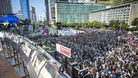Padatnya CFD Sudirman Jakpus, Warga Keluhkan Susah Sinyal