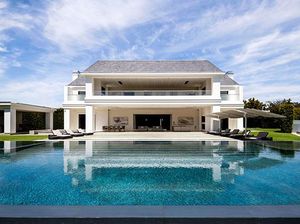 Intip Hunian Jennifer Lopez dan Ben Affleck yang Dikabarkan Pisah Rumah Intip Hunian Jennifer Lopez dan Ben Affleck yang Dikabarkan Pisah Rumah