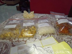 Puluhan Warga Brebes Keracunan, Dinkes Bawa Sampel Makanan ke Lab