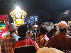 Kalondo Wei, Tradisi Perempuan Bima Jelang Menikah