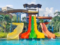 Water Park Top 100 Batu Aji: Lokasi, Jam Buka, HTM, Wahana, Fasilitas