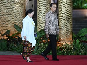 Semringah, Puan Ngobrol Khusus ke Jokowi dan Jalan Bareng Prabowo di Bali Semringah, Puan Ngobrol Khusus ke Jokowi dan Jalan Bareng Prabowo di Bali