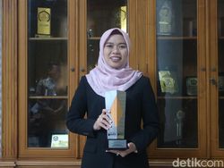 Bupati Demak Raih detikjateng-jogja Awards Inovasi Layanan Kesehatan