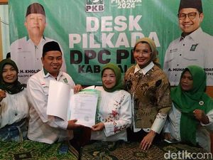 Cucu Pendiri NU Lathifah Shohib Daftar Cabup Malang Lewat PKB Cucu Pendiri NU Lathifah Shohib Daftar Cabup Malang Lewat PKB