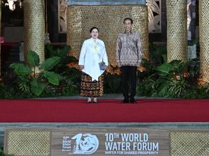 Momen Jokowi Bertemu Puan di Gala Dinner KTT WWF Ke-10 di Bali