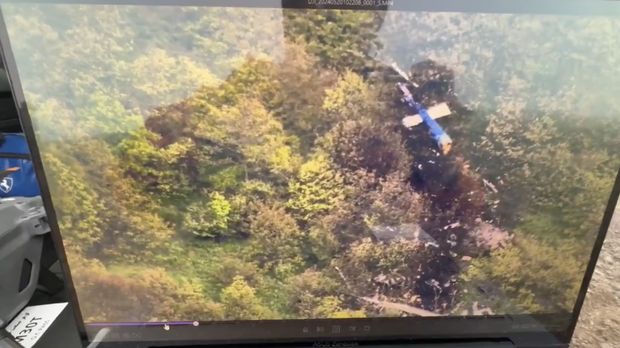 Helikopter yang membawa Presiden Iran Ebrahim Raisi ditemukan. Helikopter yang membawa Presiden Iran Ebrahim Raisi ditemukan. (X @alihashem_tv)