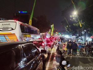 Pancoran Arah Kalibata Macet karena Acara Keagamaan, Ada Ruas Jalan Ditutup