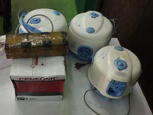 Petugas Temukan 3 Magic Com di Koper Calon Jemaah Haji Embarkasi Surabaya