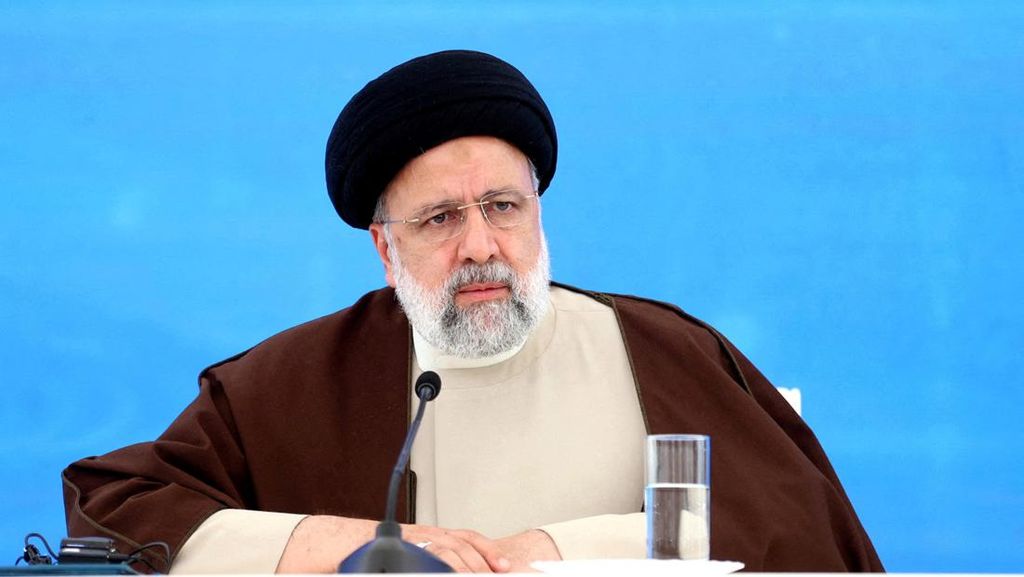 Potret Ebrahim Raisi, Presiden Iran yang Tewas dalam Kecelakaan Heli Potret Ebrahim Raisi, Presiden Iran yang Tewas dalam Kecelakaan Heli