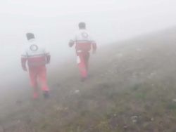 Potret Pencarian Jatuhnya Helikopter Presiden Iran di Daerah Berkabut